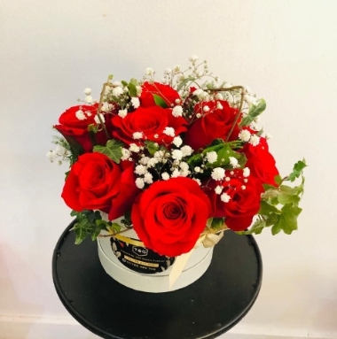 Hatbox 12 Roses